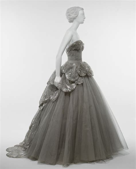 christian dior bedrijf|christian dior dresses.